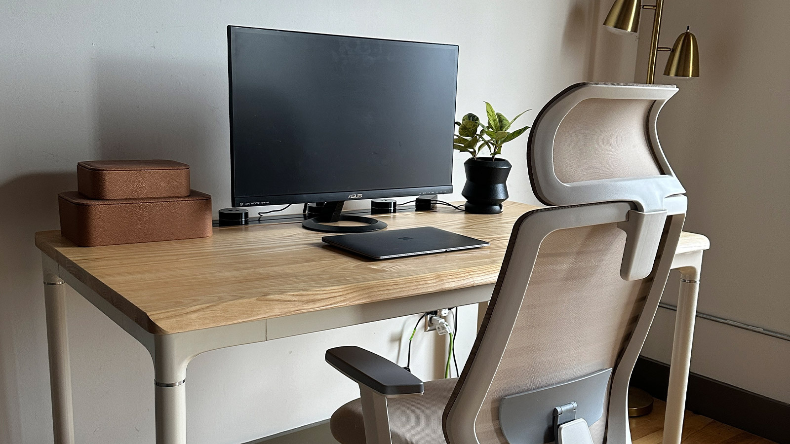 SmartDesk Levitate 2
