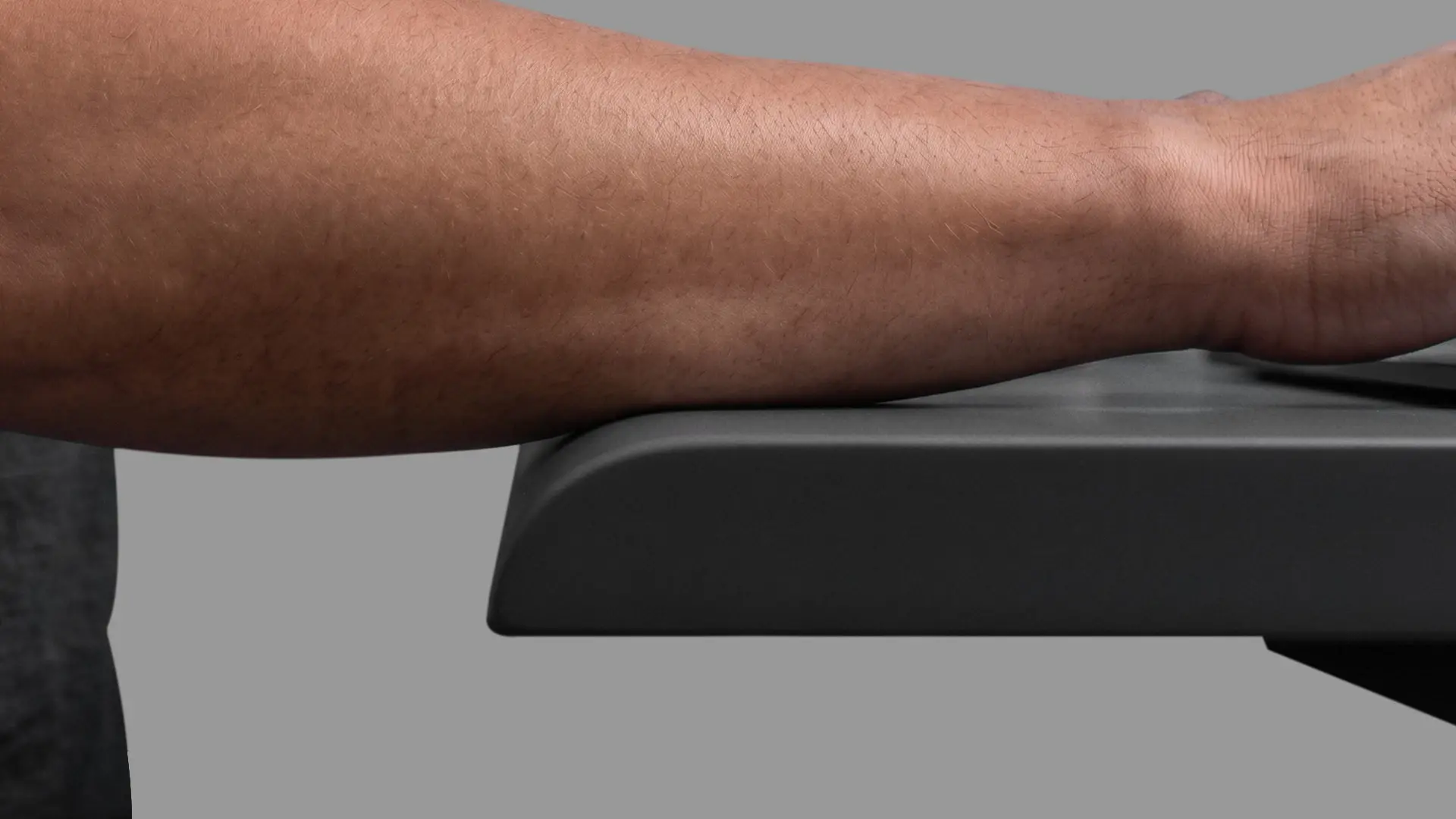 Desk 5 Pro overview