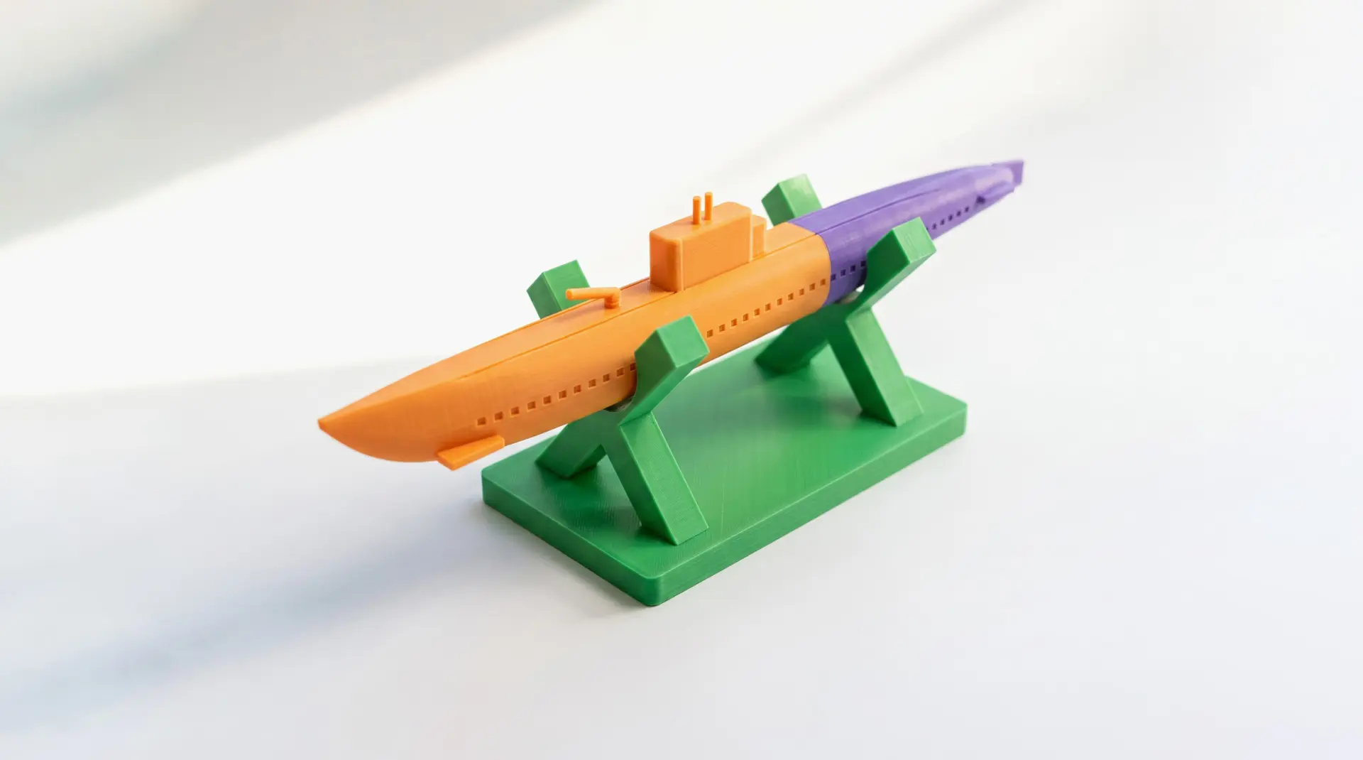1:72 Scale U-Boat Desk