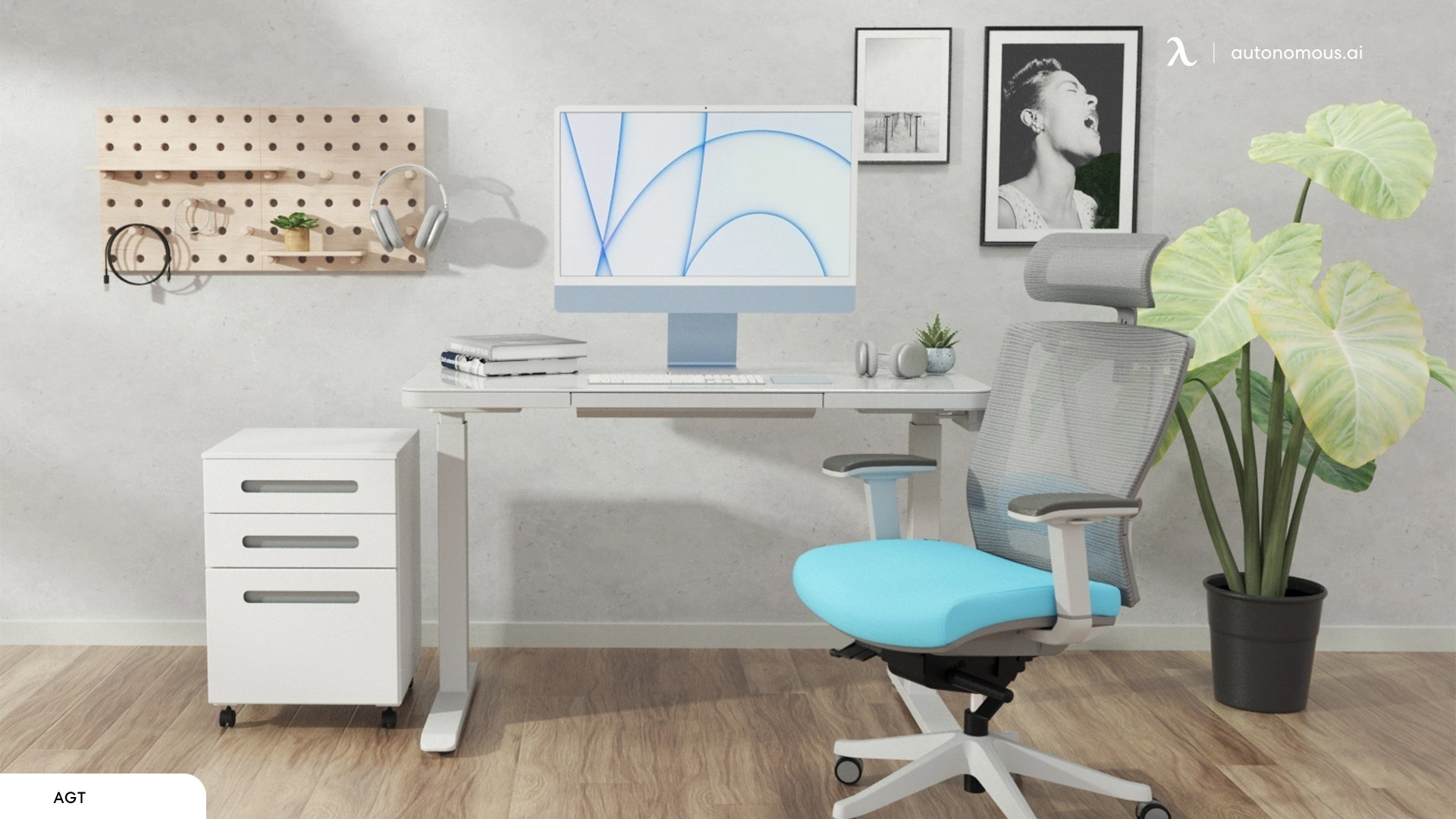 How Can a Desk with Shelves and Drawers Enhance Your Workflow?