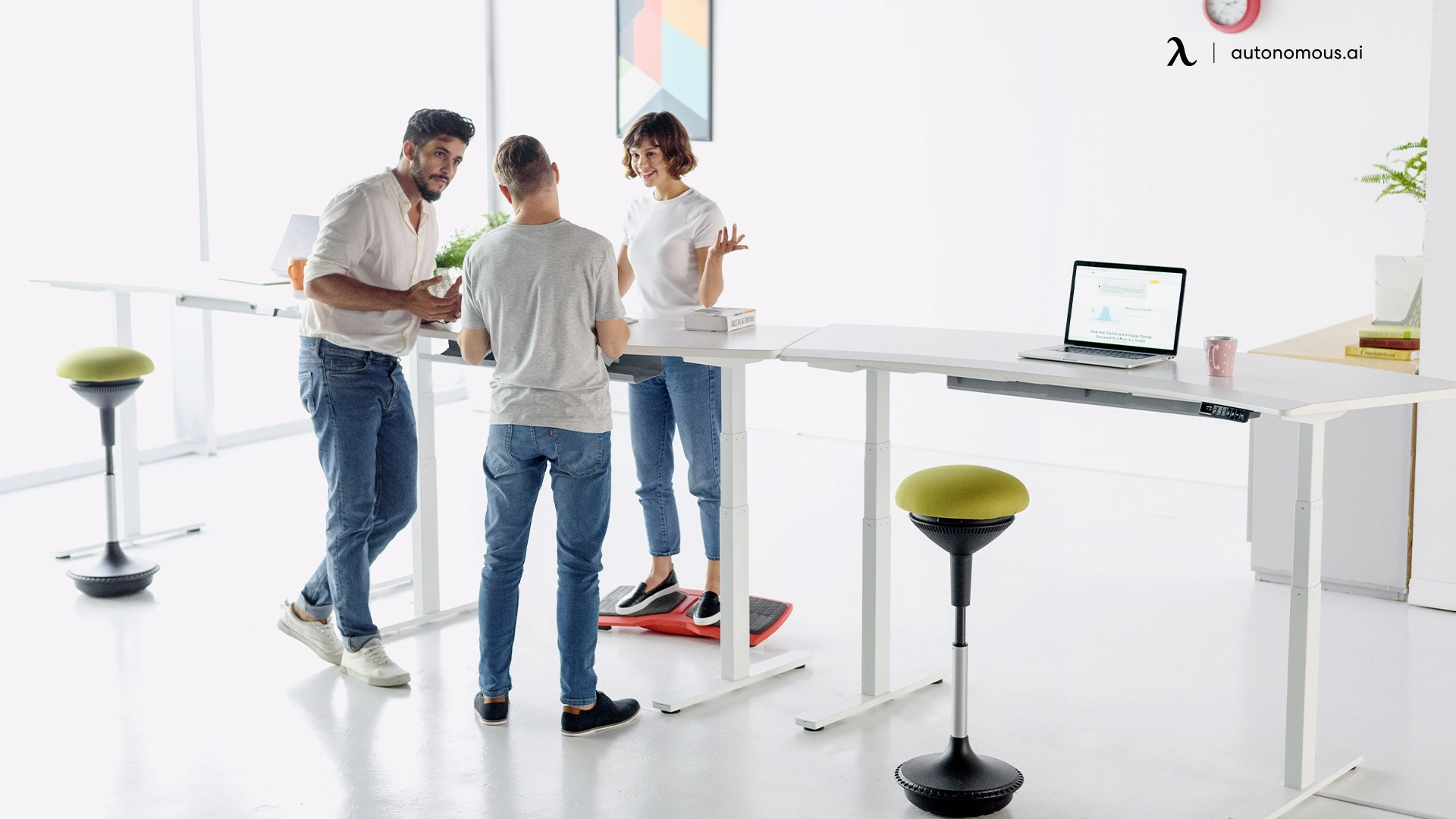 Collaborative Workspaces: Enhancing Teamwork and Efficiency
