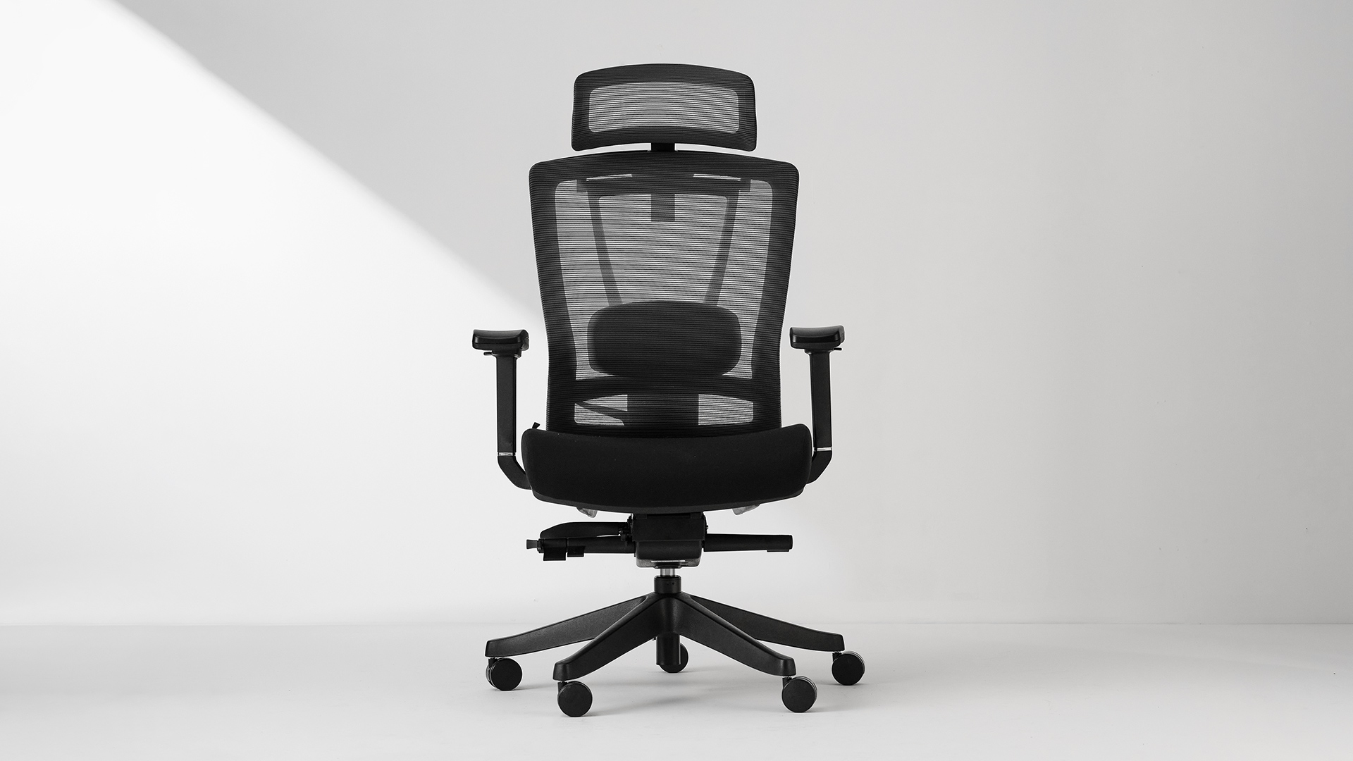 Zoro Select 36FK02 Desk Chair Vinyl, Overall Height 44 to 47 Black