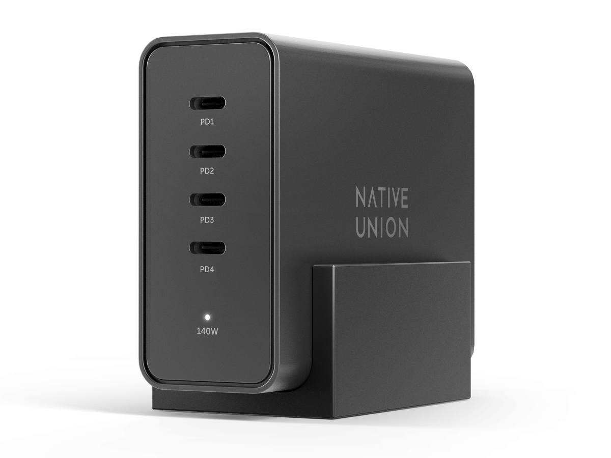 FAST GAN CHARGER PD 140W