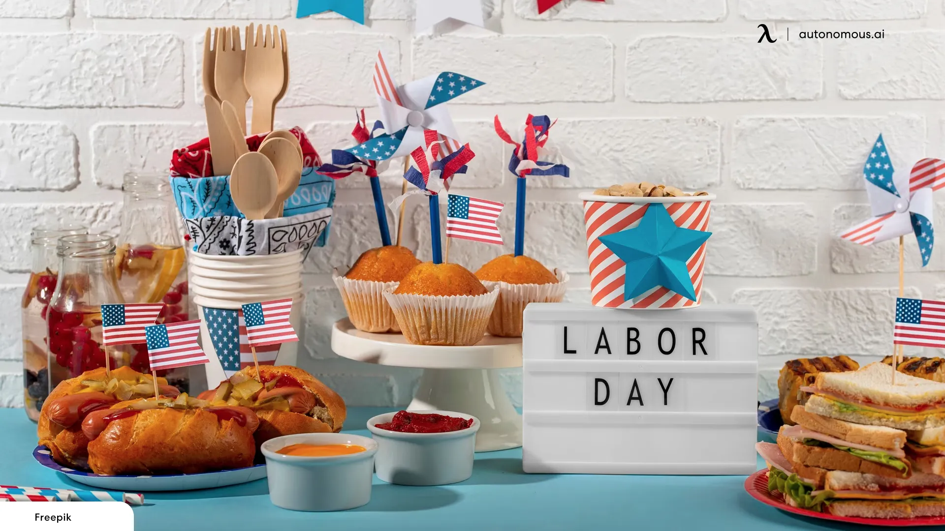 Ideas for Indoor Labor Day Decorations