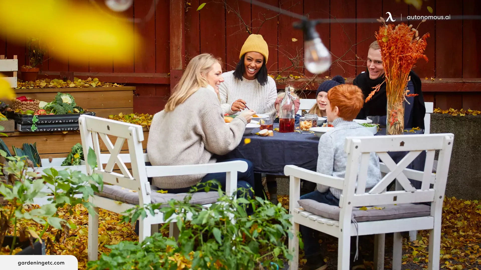 Fall-themed Backyard Dining