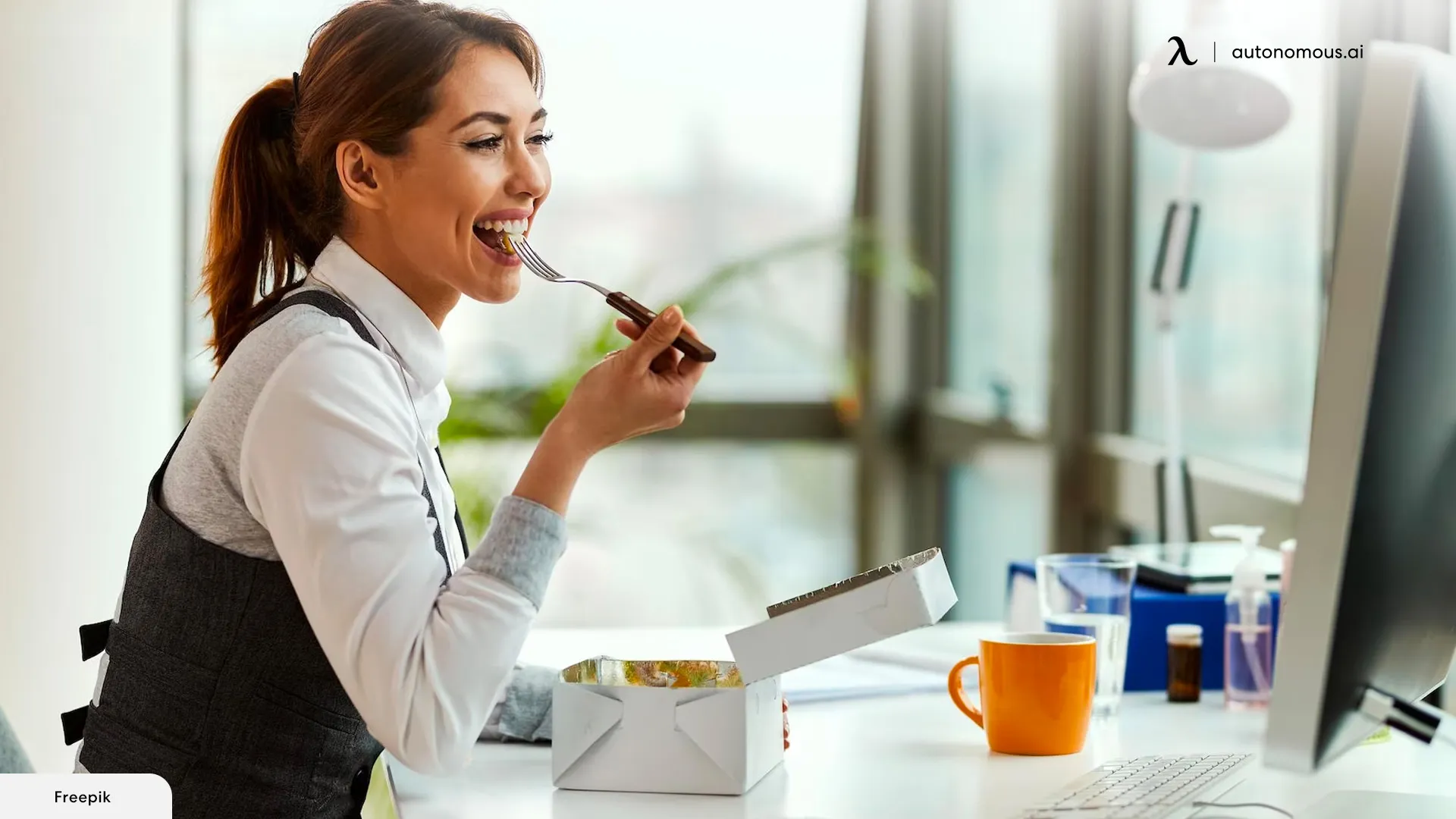 How to Help Your Employees Live a Healthy Lifestyle at Work?