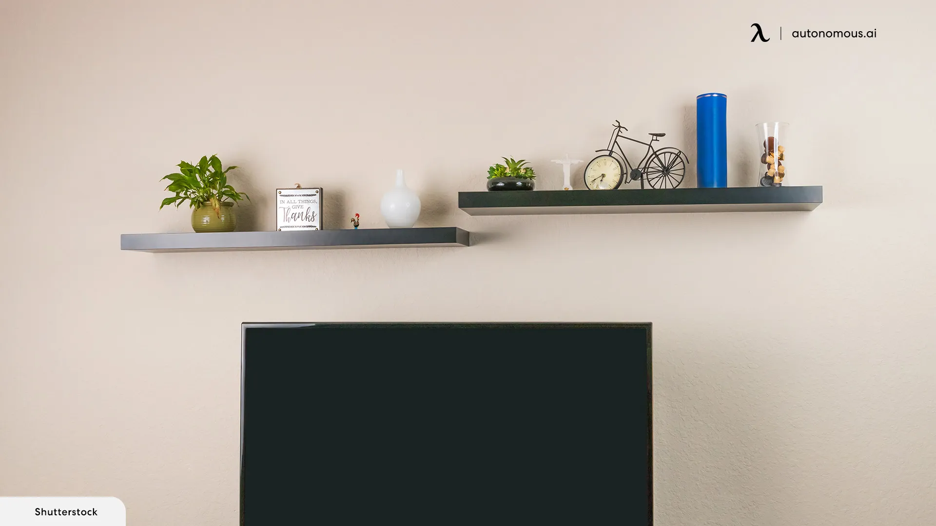Floating Office Shelves: Pros and Cons Unveiled!