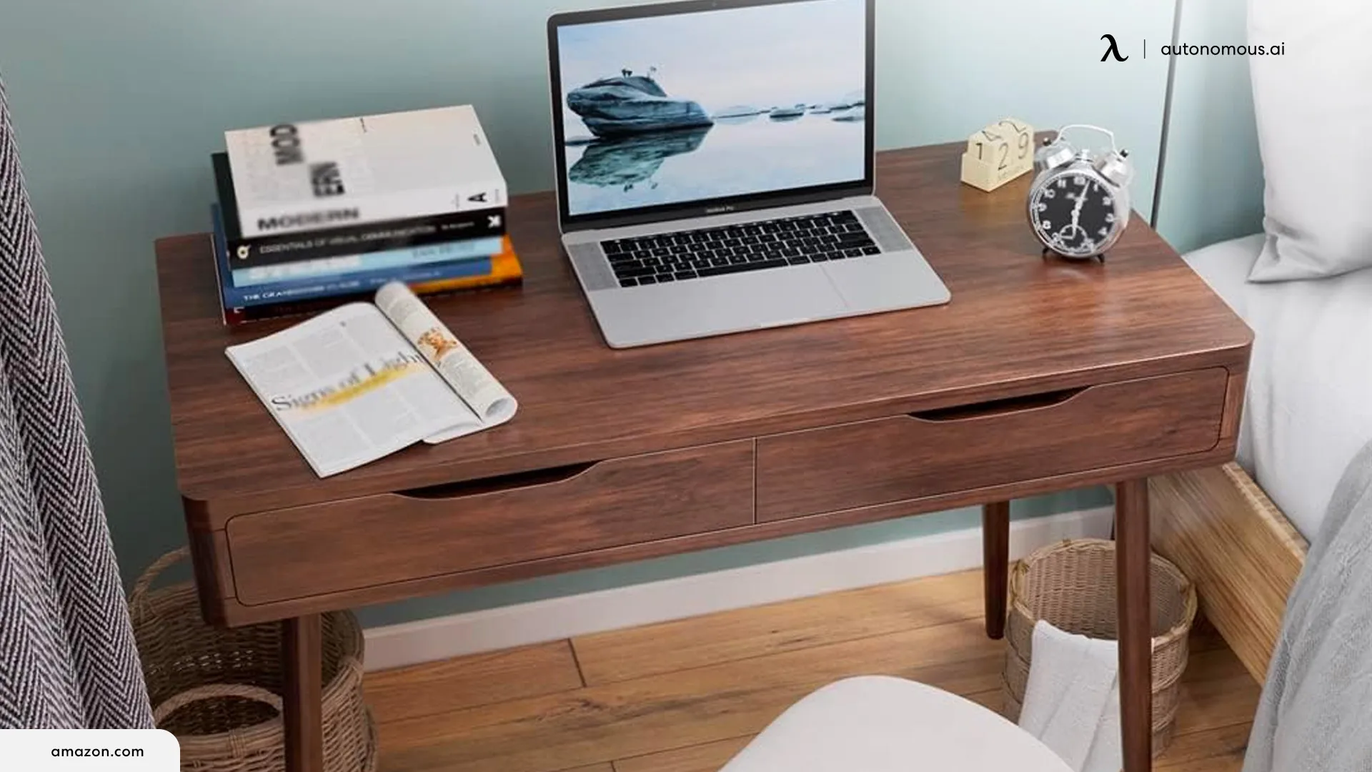 Why Should You Get a Mid-century Modern Desk
