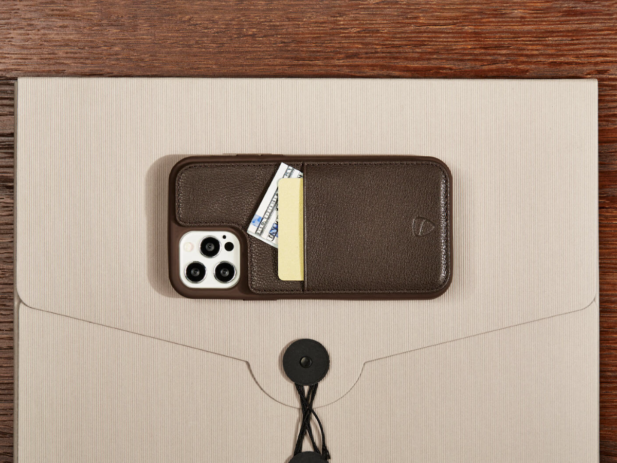Vaultskin ETON: WALLET CASE for iPhone 15