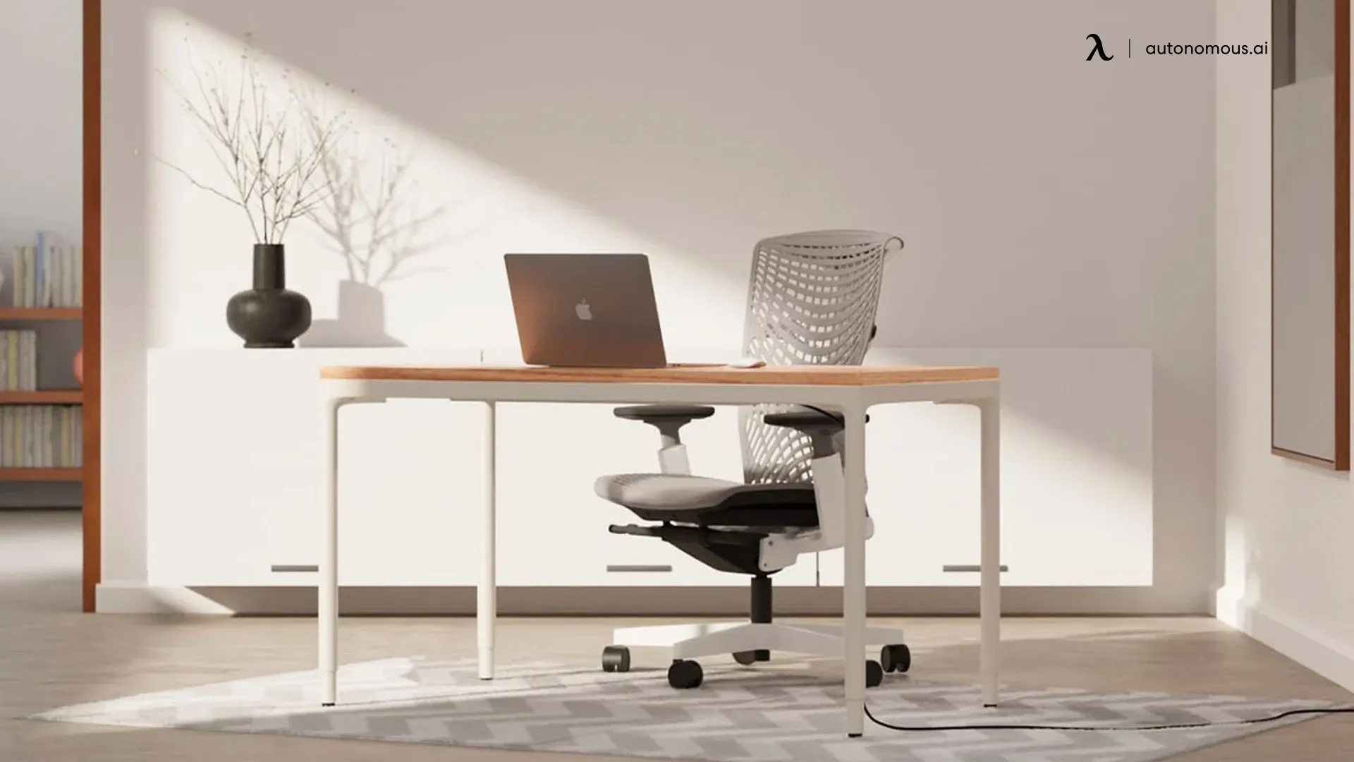The Best 4-Leg Standing Desks for Offices in 2023