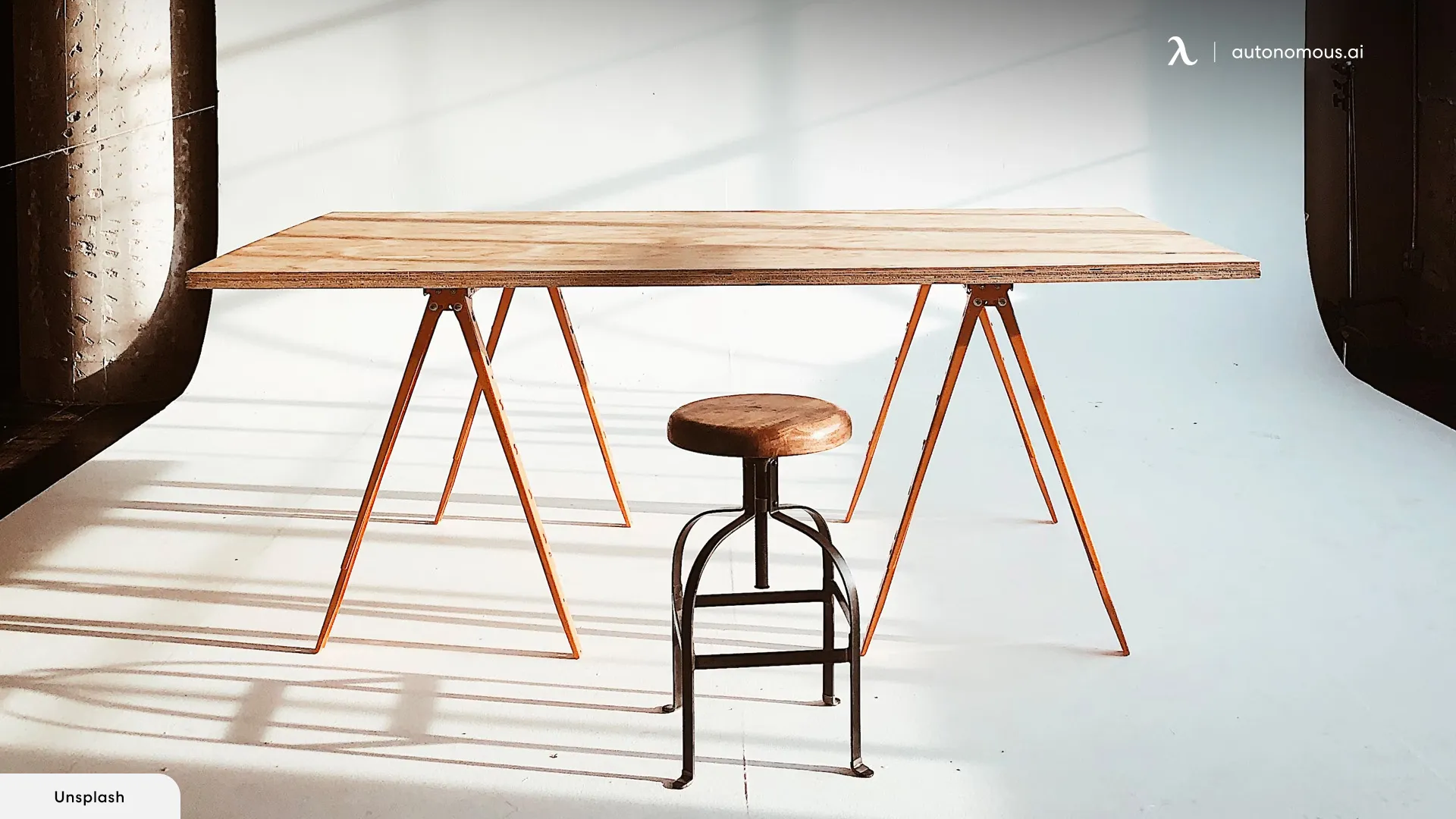 Materials Matter: Wood, Glass, and Metal Big Desks Compared