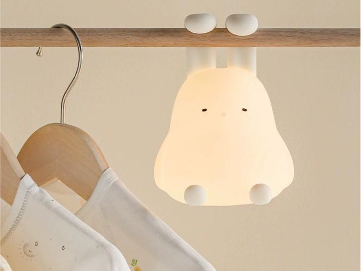 Moody Mouse Foldable Ear Bunny Night Light - Versatile Illumination