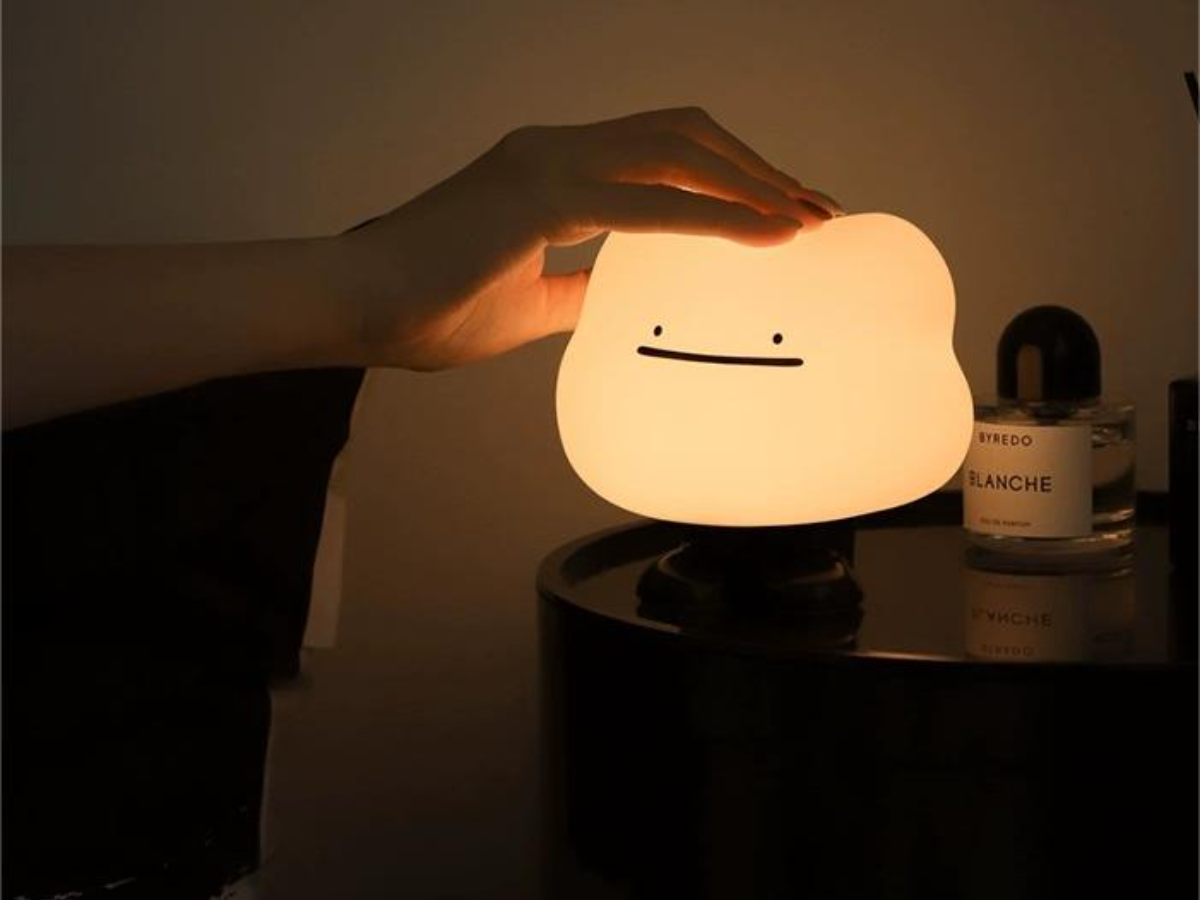Moody Mouse Cloud Creative Silicone Bedside Lamp - Versatile Lighting