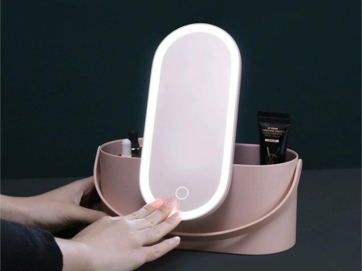 Moody Mouse LED Makeup Mirror - Daylight Portable Case