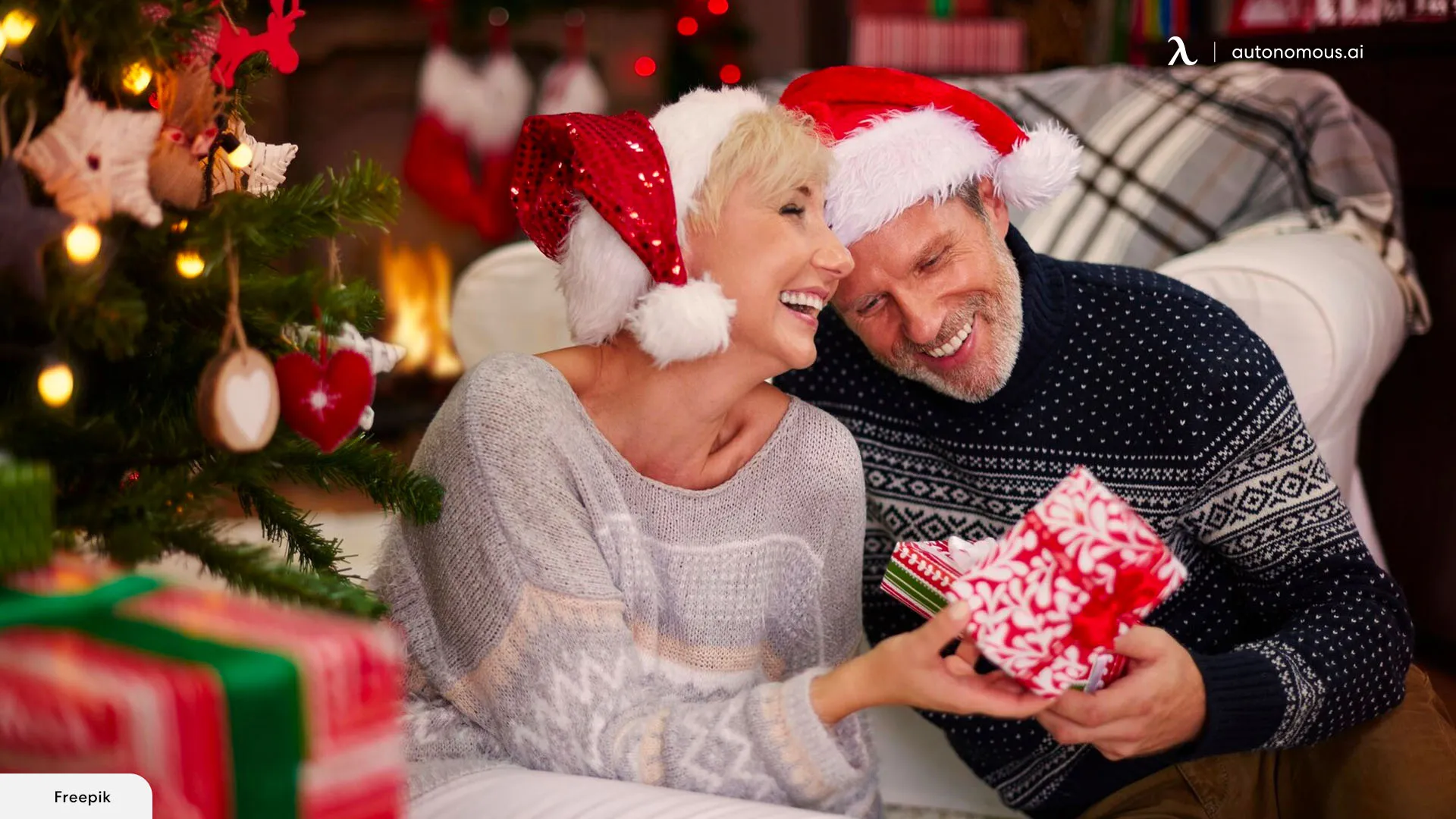 Top Xmas Gifts That'll Warm Your Parents' Hearts This Christmas