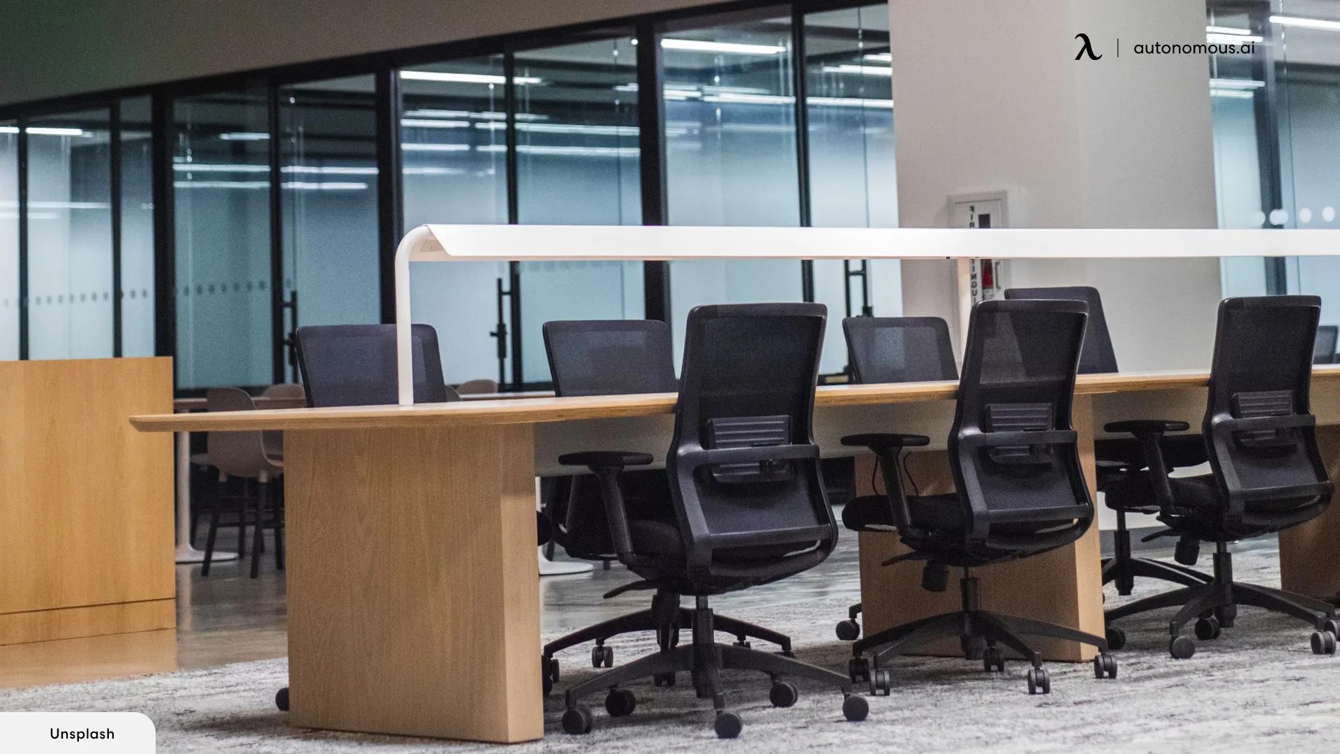 Why Should You Choose Modular Office Furniture?