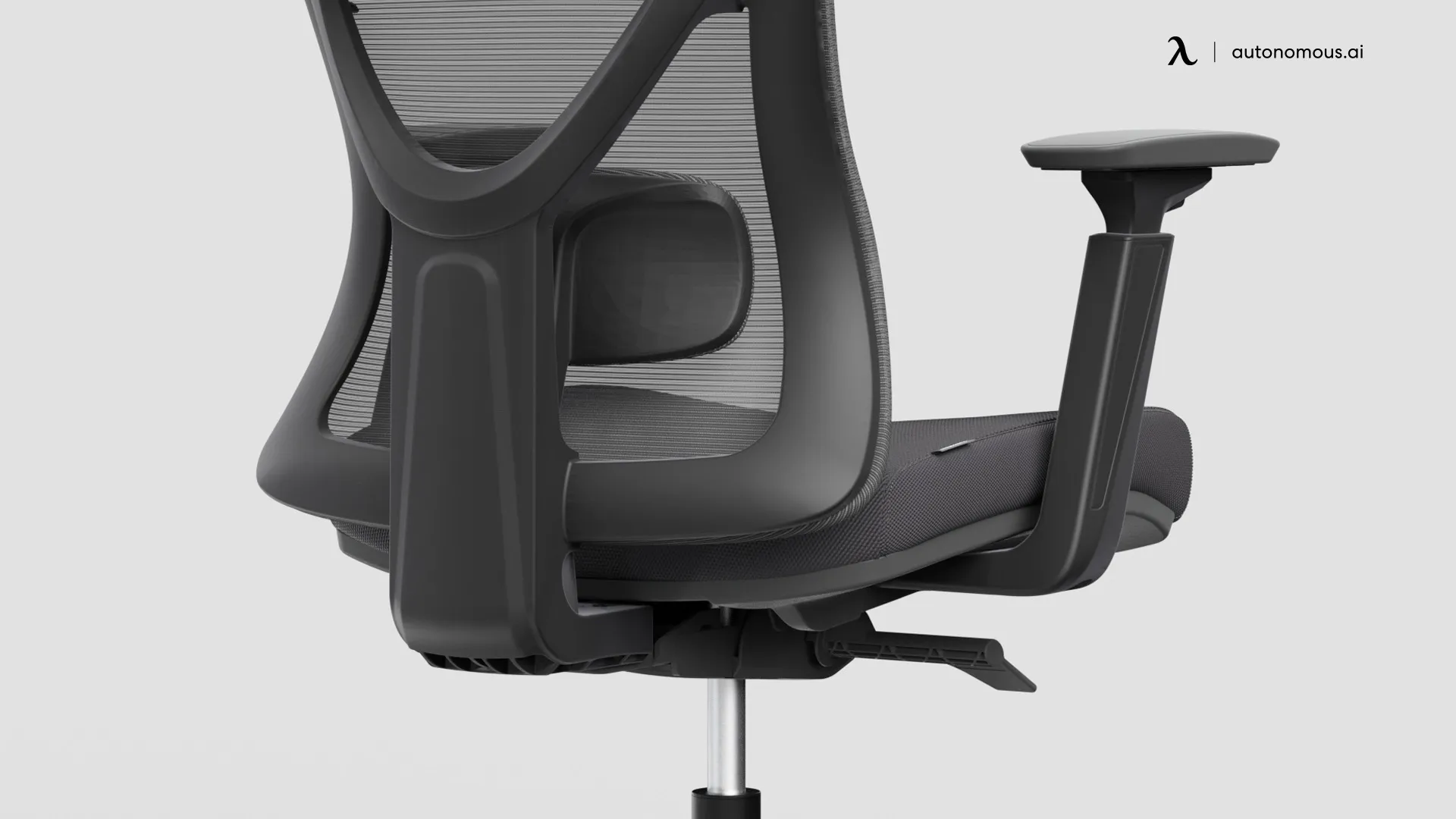 Factors to Consider When Choosing a Store for Ergonomic Chairs in Dubai
