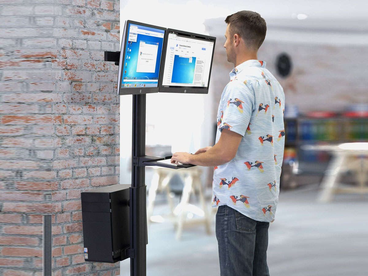 Mount-It! Mobile PC Workstation for Dual Monitors: Fits 13"- 32" Monitors