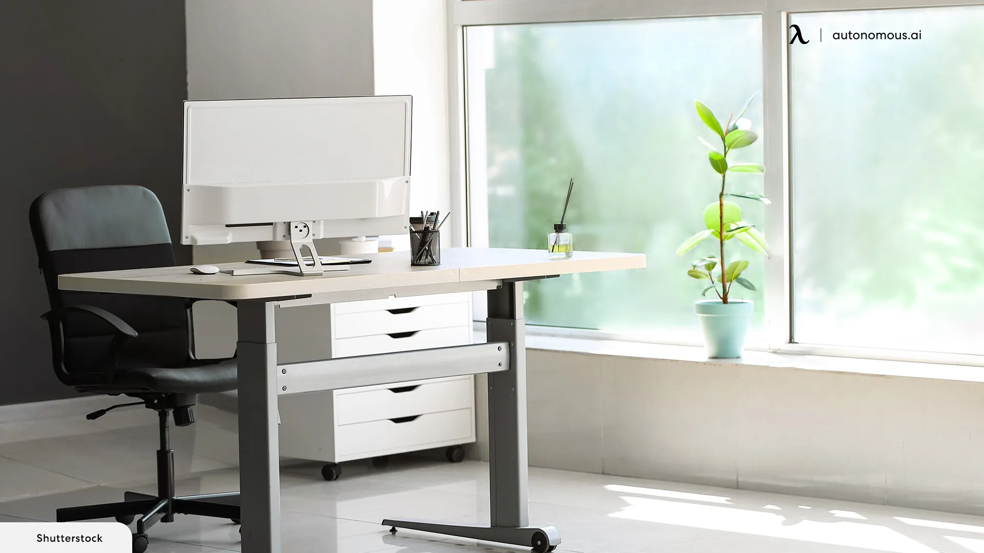 Standing Desks: Changing the Way People Work
