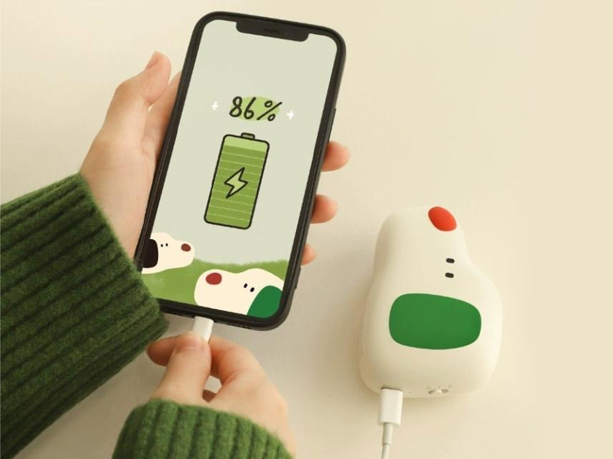 Moody Mouse Puppy Hand Warmer Power Bank - Versatile Comfort