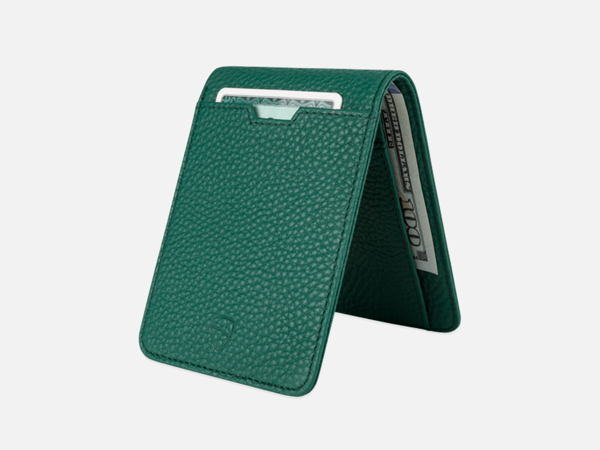Vaultskin Manhattan Minimalist Leather Wallet.