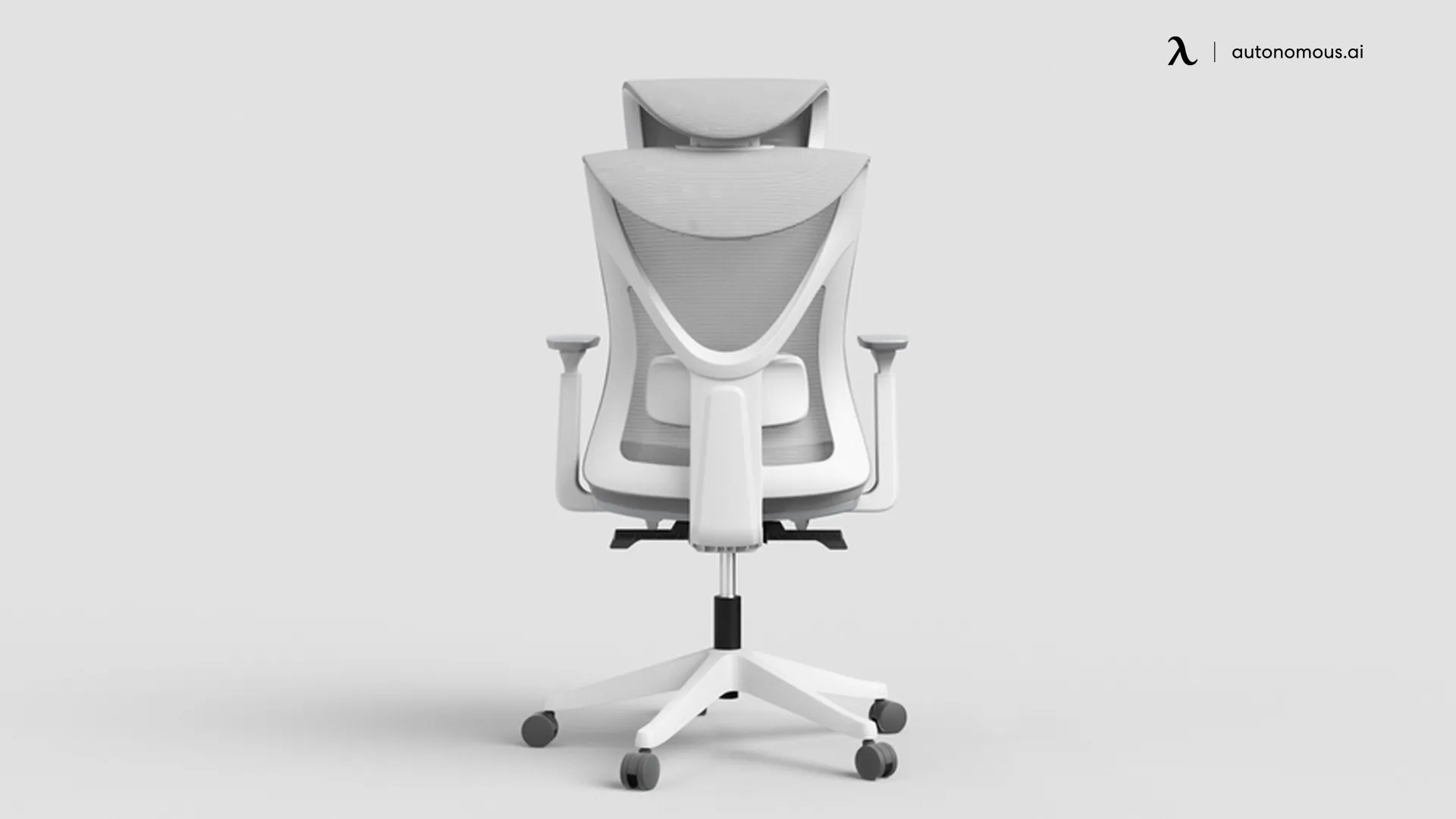 Ergonomic Features Tailored to Wide Office Chairs