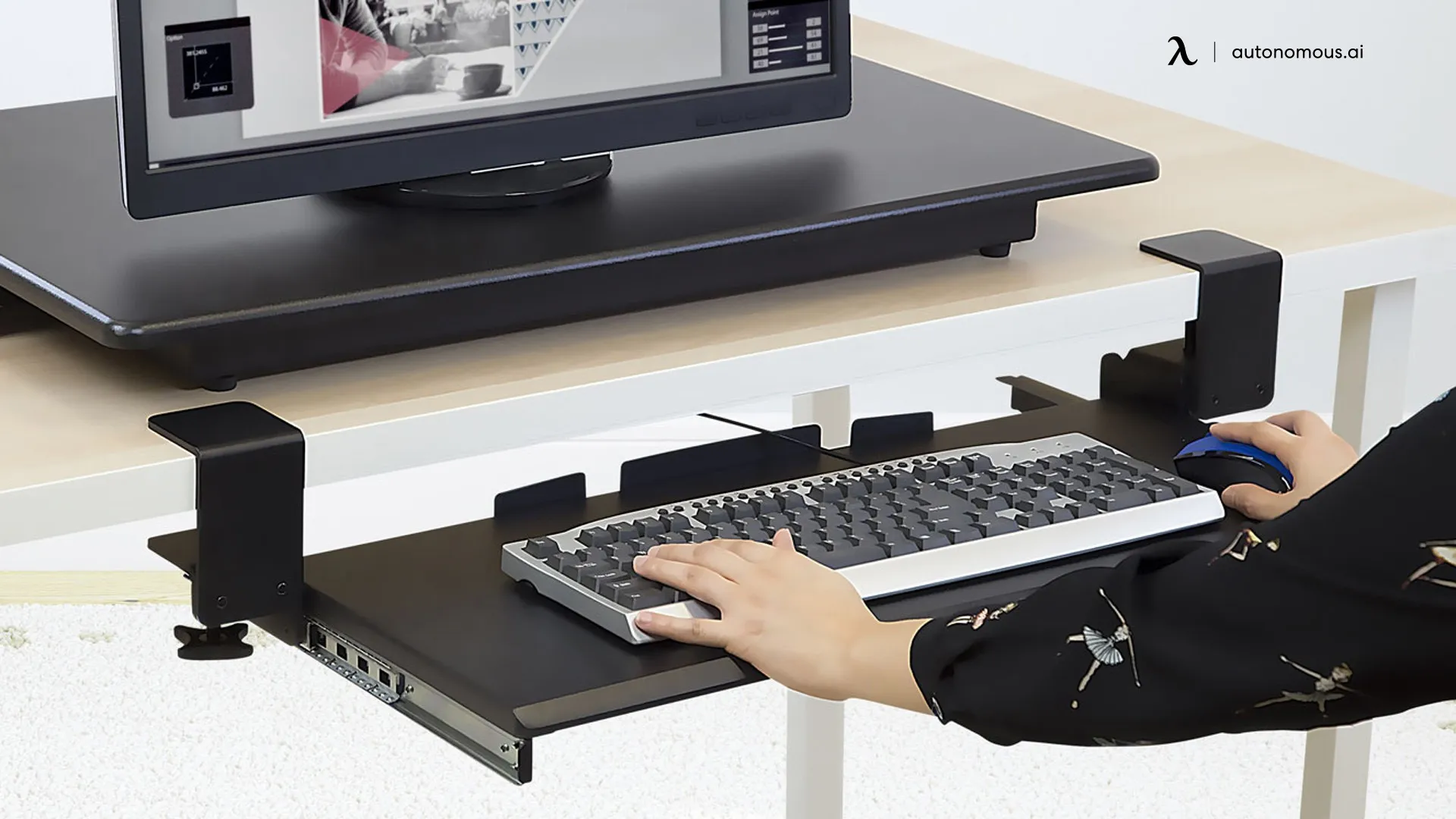 Small Modern Office Desk with Keyboard Tray