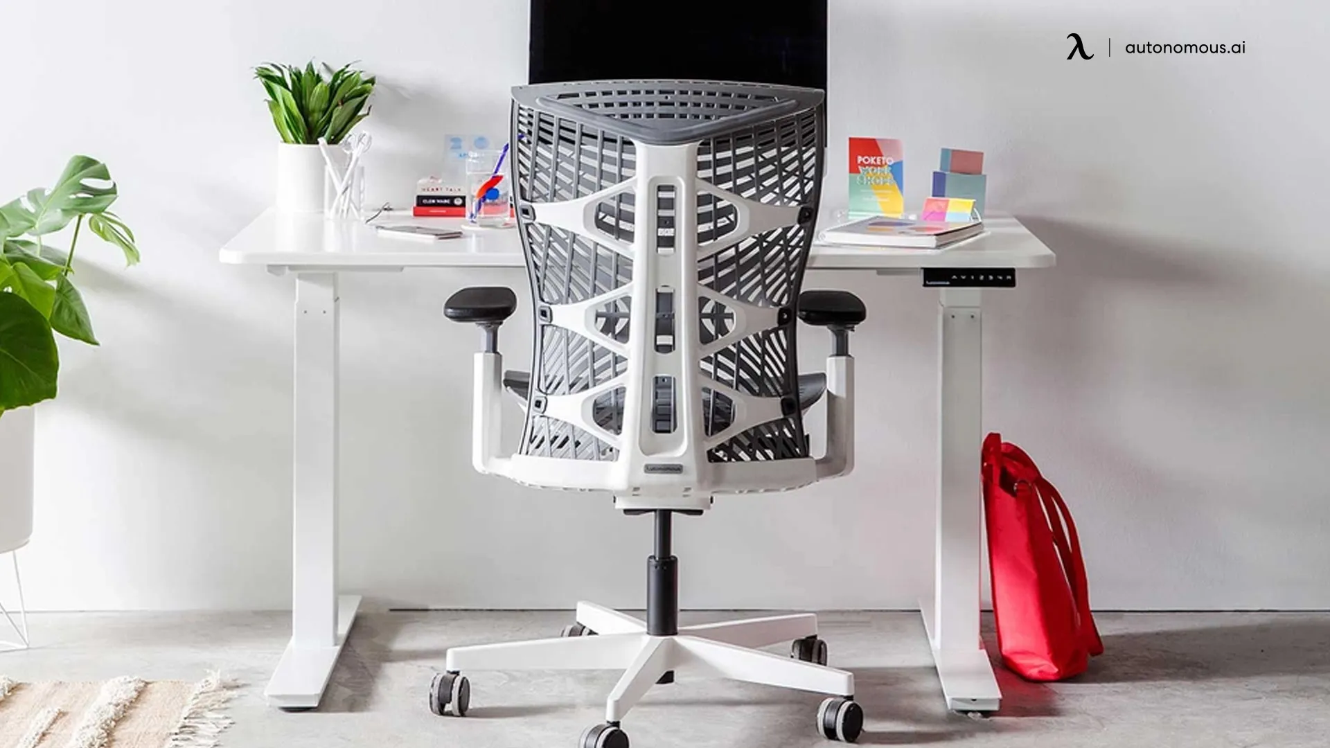 ErgoChair Plus gray mesh office chair