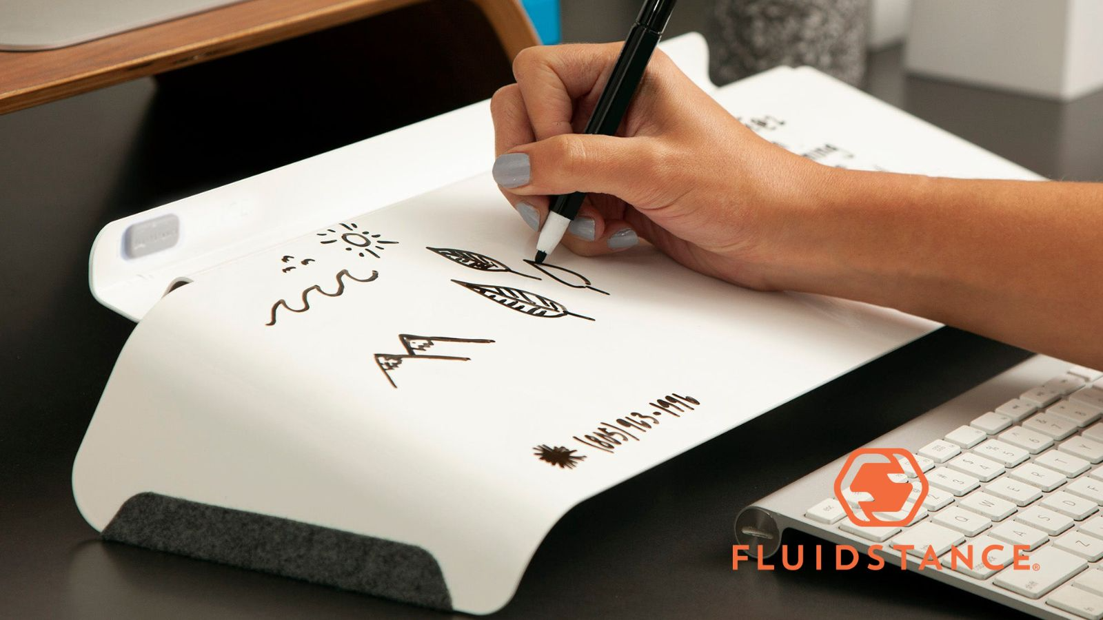 FluidStanceSlope™ Desk Whiteboard: Desktop Whiteboard