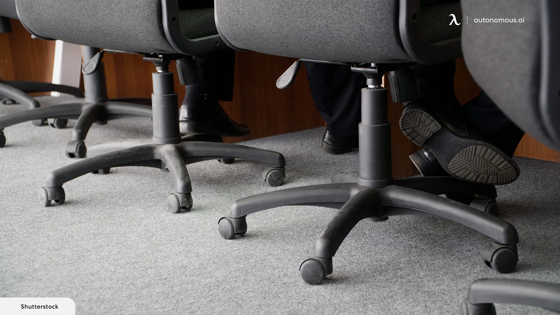 Why Choose Office Chairs with Wheels?