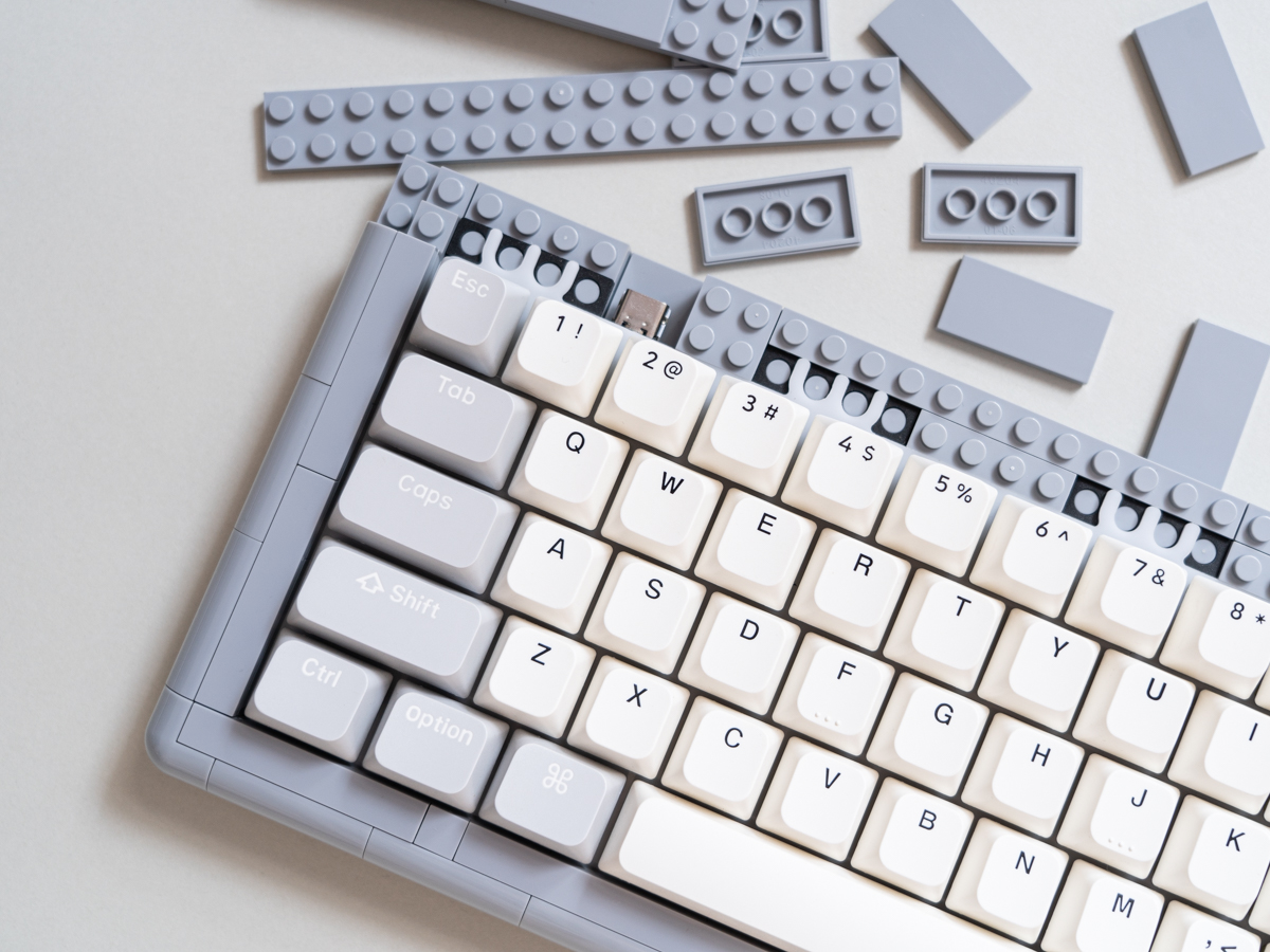 KBDcraft#1 Adam: A 60% building block keyboard