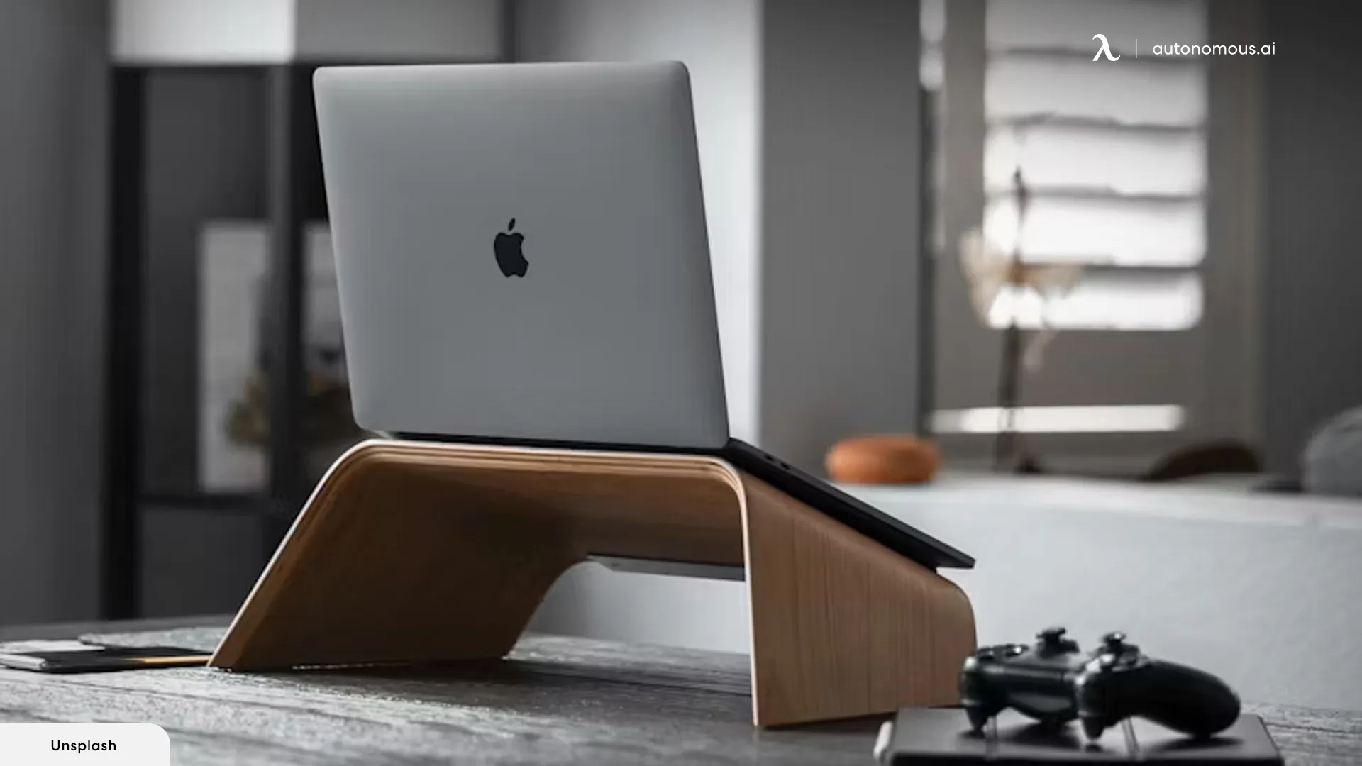 Exploring Top Options | The Best Laptop Stand for Your Desk in 2024
