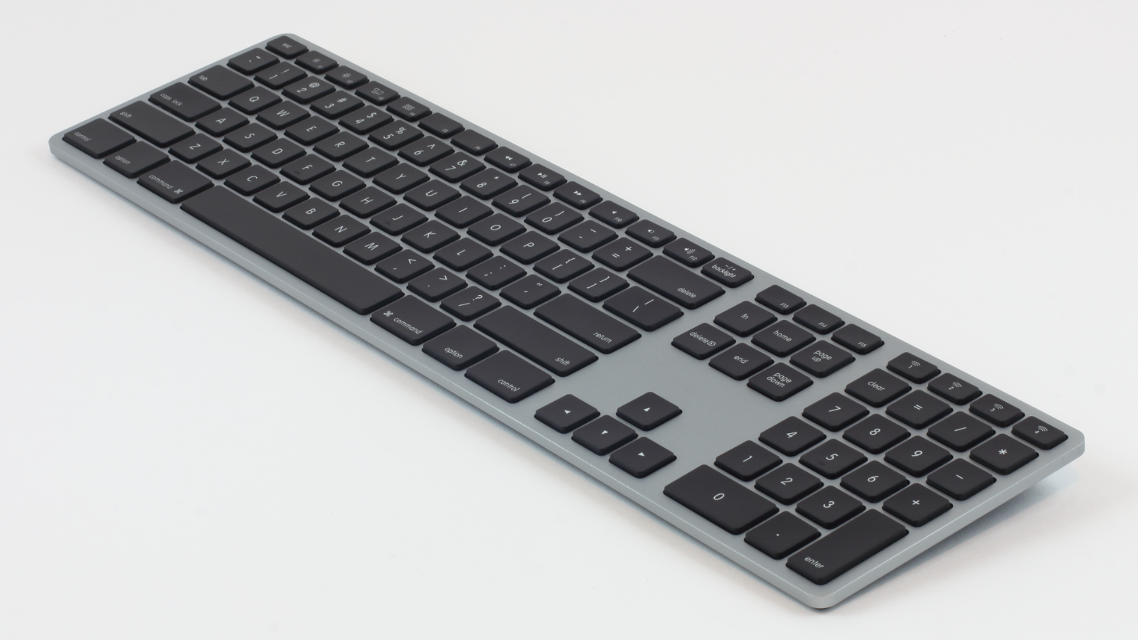 Matias Backlit Wireless Aluminum Keyboard for Mac: Multi-Pairing