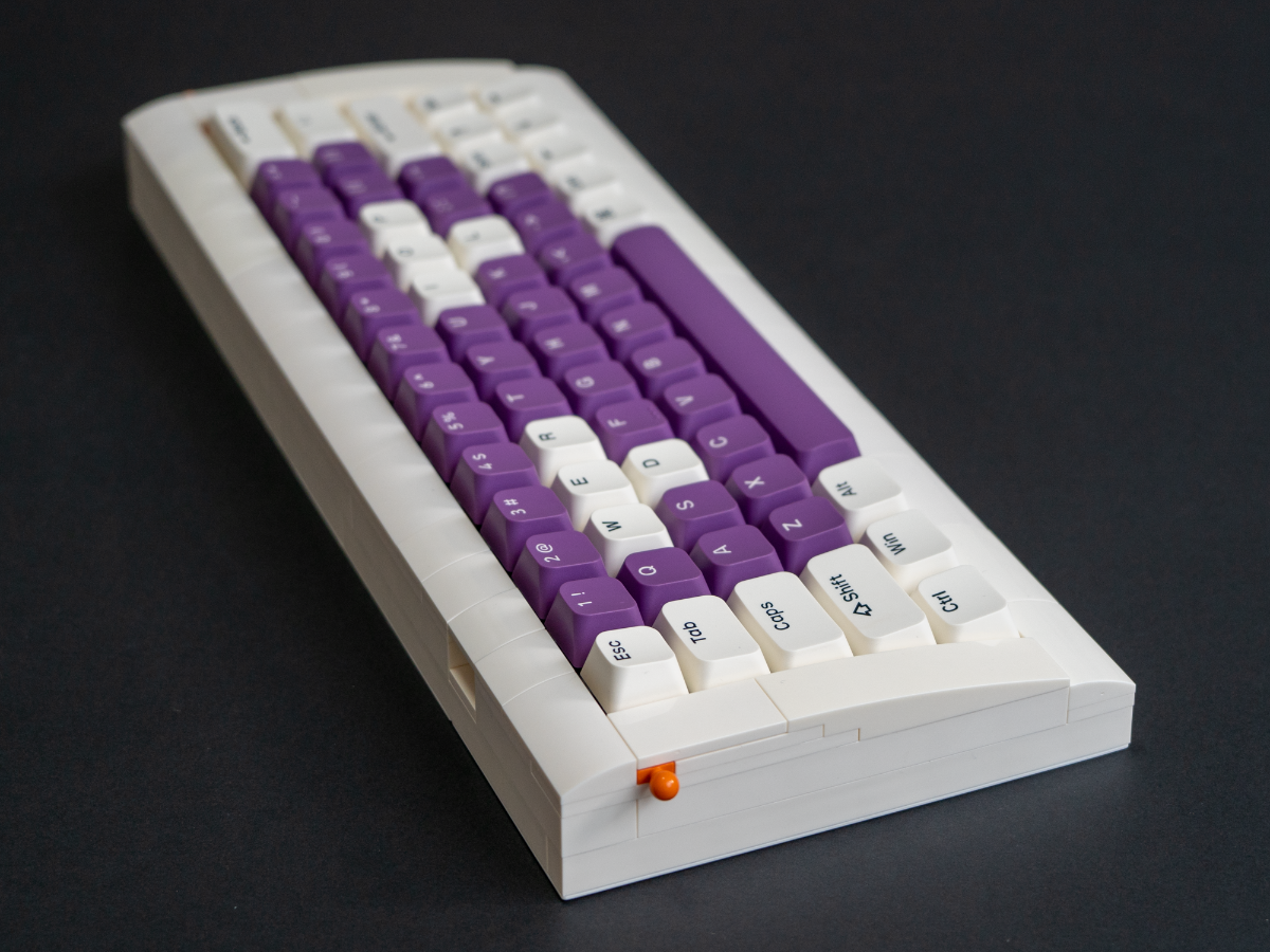 KBDcraft#2 Lilith: A 60% Keyboard with Physical Emojis