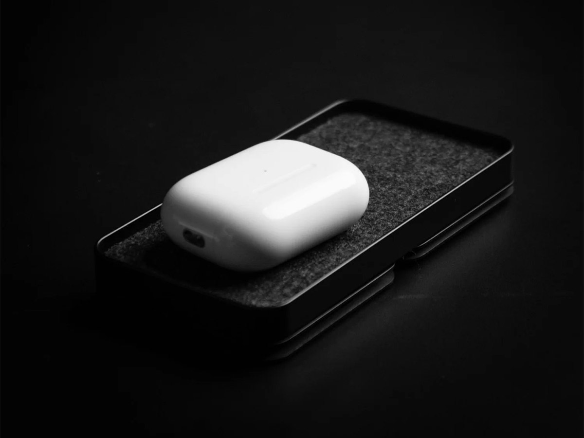 Deltahub REO Vanity Tray