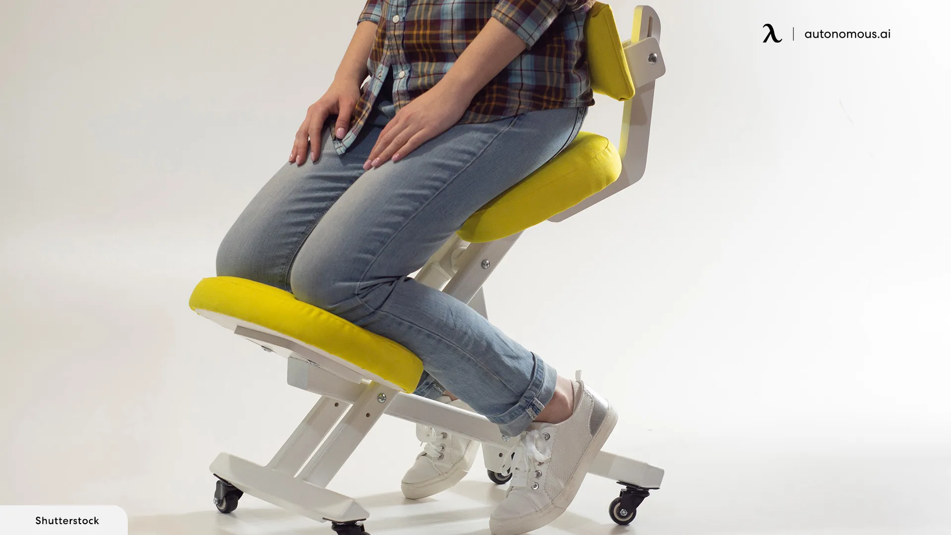 Promoting Better Posture - kneeling desk and chair set