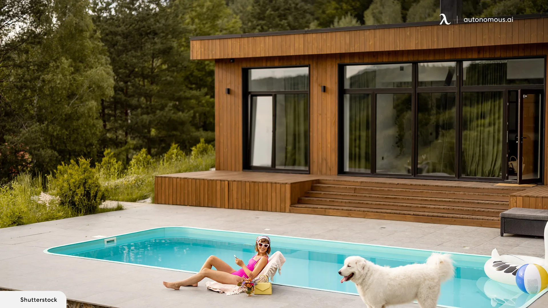 Pool Cabin/Living Space