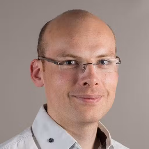 Julien Lemoine - Co-founder