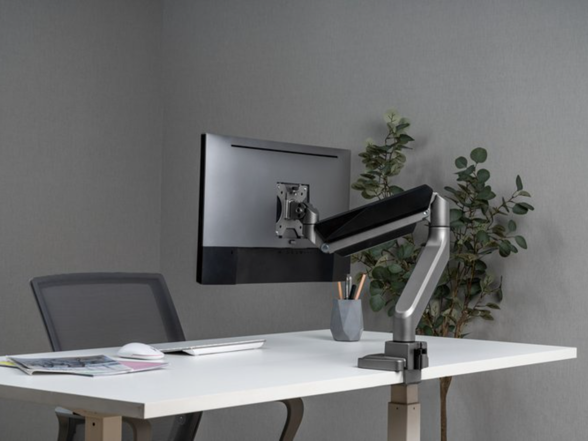 Amer Mounts HYDRA1HDB Heavy Duty Single Monitor Mount Articulating Arm