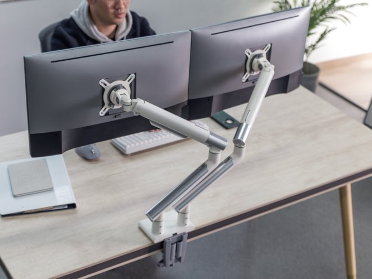 Amer Mounts HYDRA2A Dual Monitor Mount Articulating Arms (Arctic White)