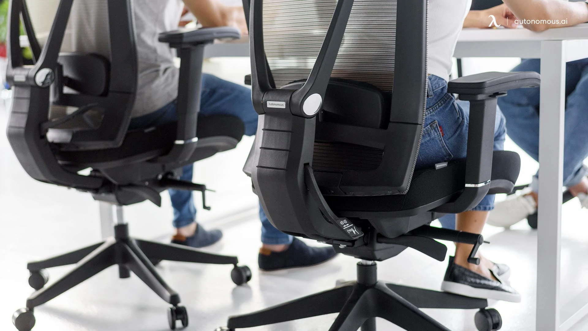 Top 5 Office Chairs with 24-Inch Seat Height for Tall Users