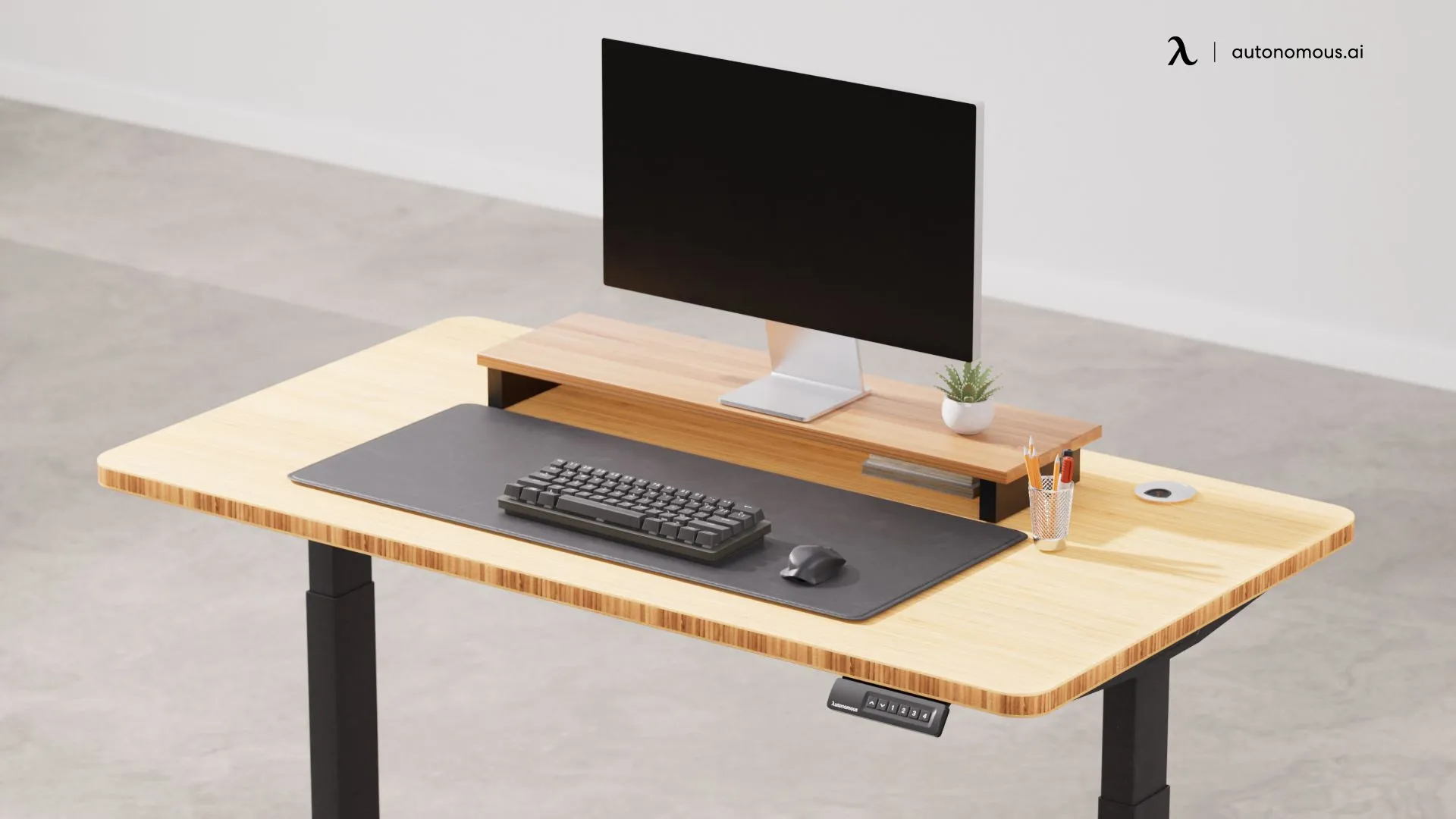 Full Guide to a Clean Office Desk for Hygienic and Productive Workflow