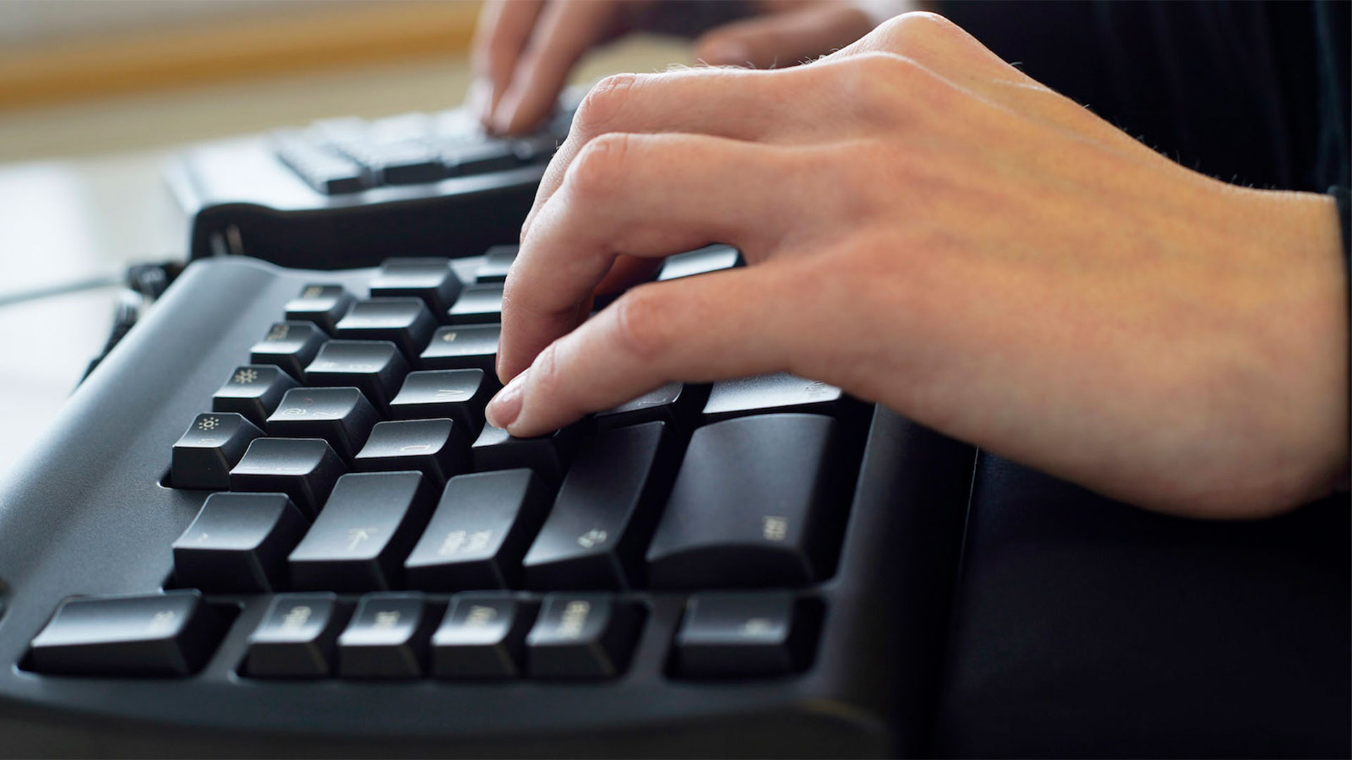 How to Type with Long and Acrylic Nails? Tips and Hacks