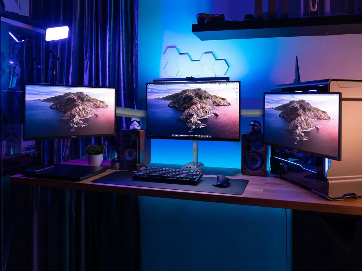 Mount-It! MI-2753 Triple Monitor Arm