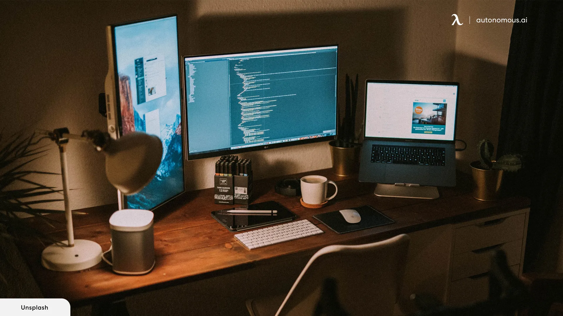 artist desk setup