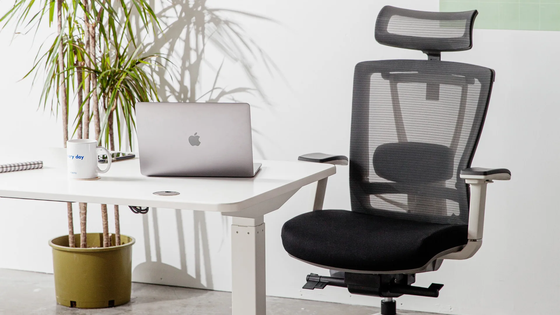 The Best 30 Cute Office Chairs To Elevate Your Workspace
