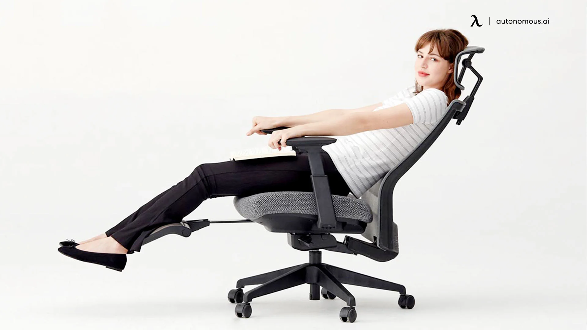 Best Petite Office Chairs For Short People
