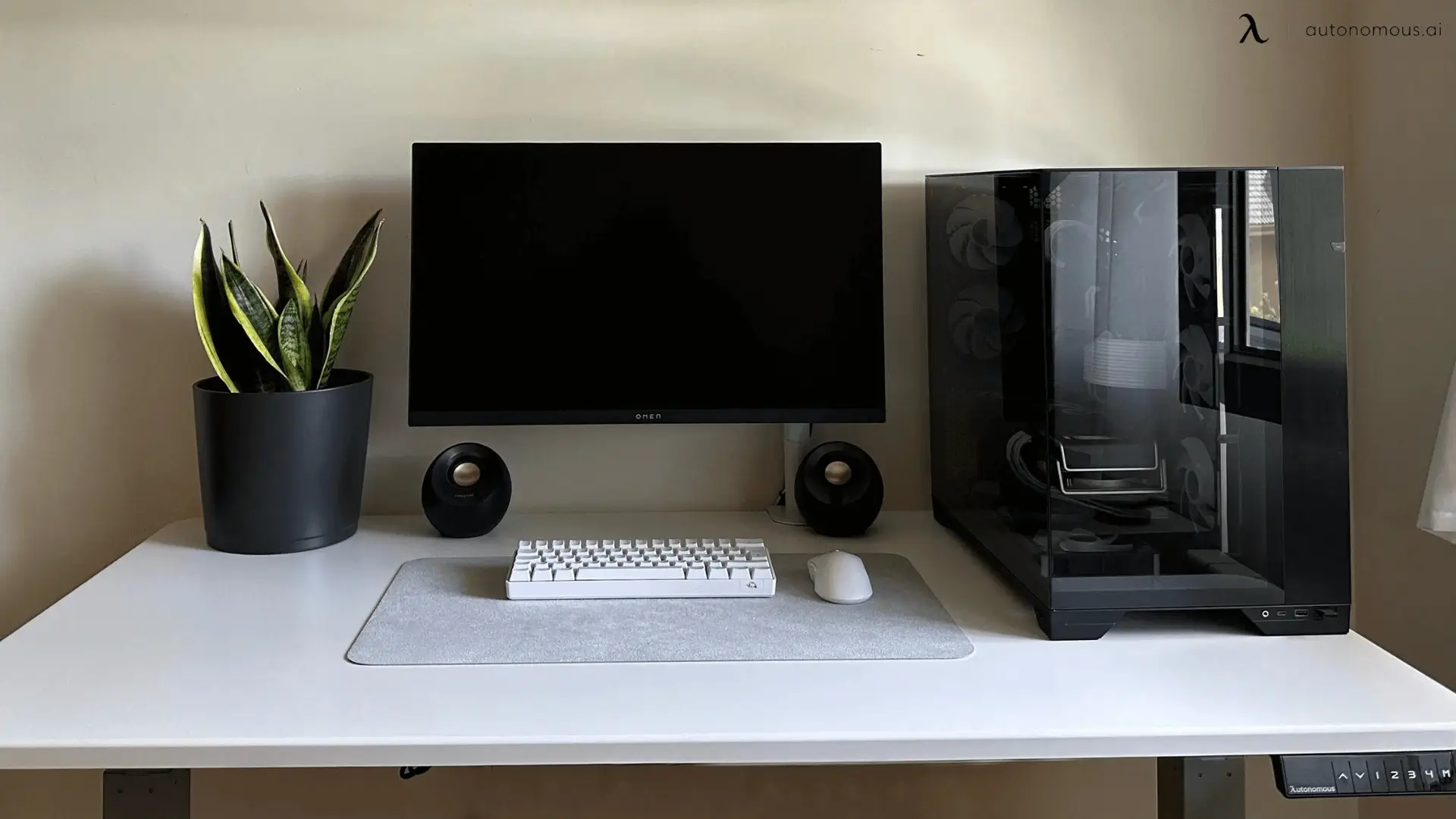 Best Standing Desks in Montreal, Quebec, Canada