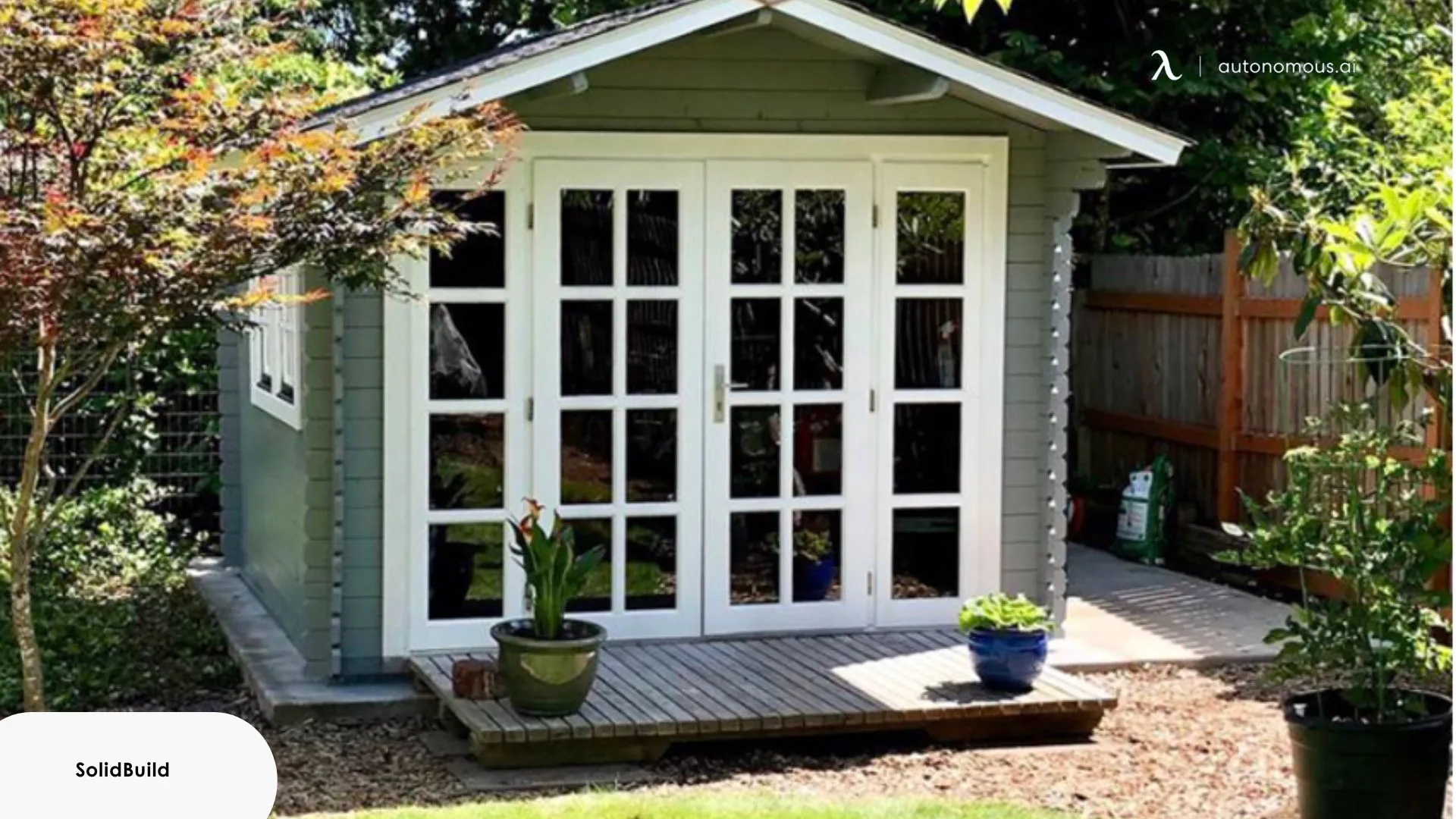 SolidBuild Cottage-Style Garden