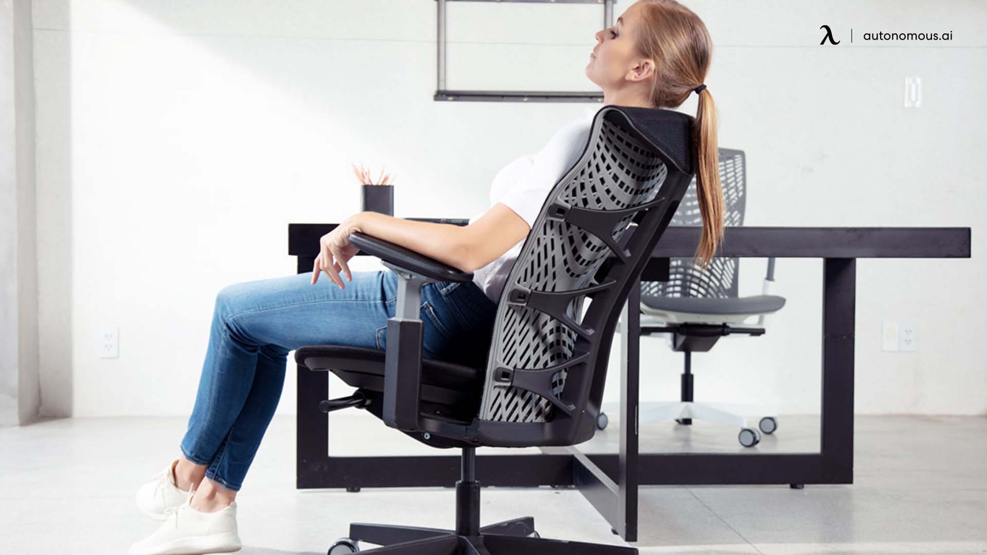 The 10 Best Pregnancy Office Chairs To Sit In Comfort